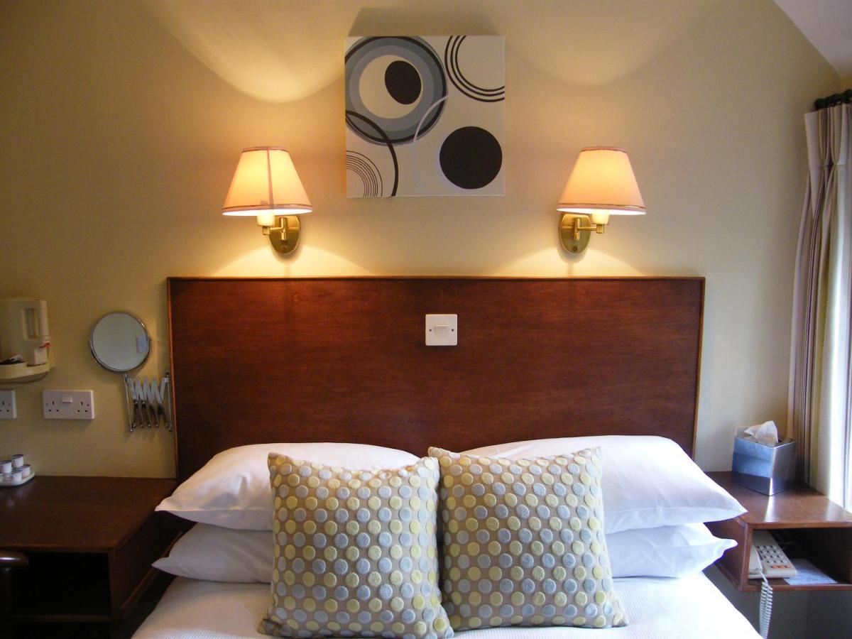 Tumbling Weir Hotel Ottery St Mary Exteriér fotografie