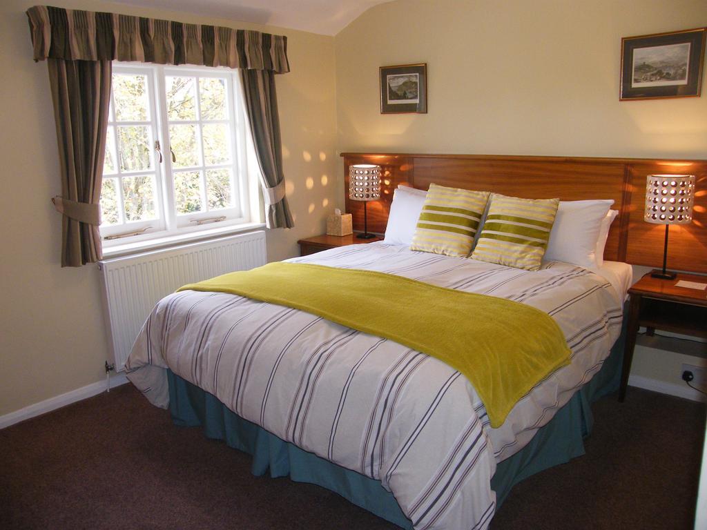 Tumbling Weir Hotel Ottery St Mary Pokoj fotografie