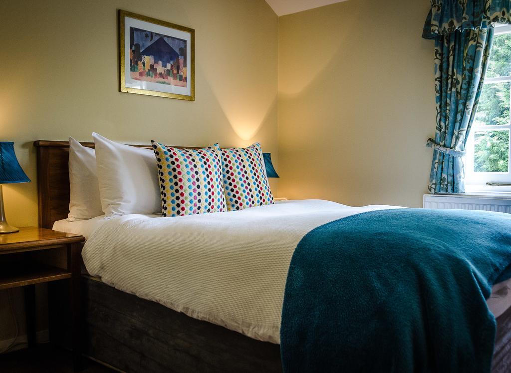 Tumbling Weir Hotel Ottery St Mary Exteriér fotografie
